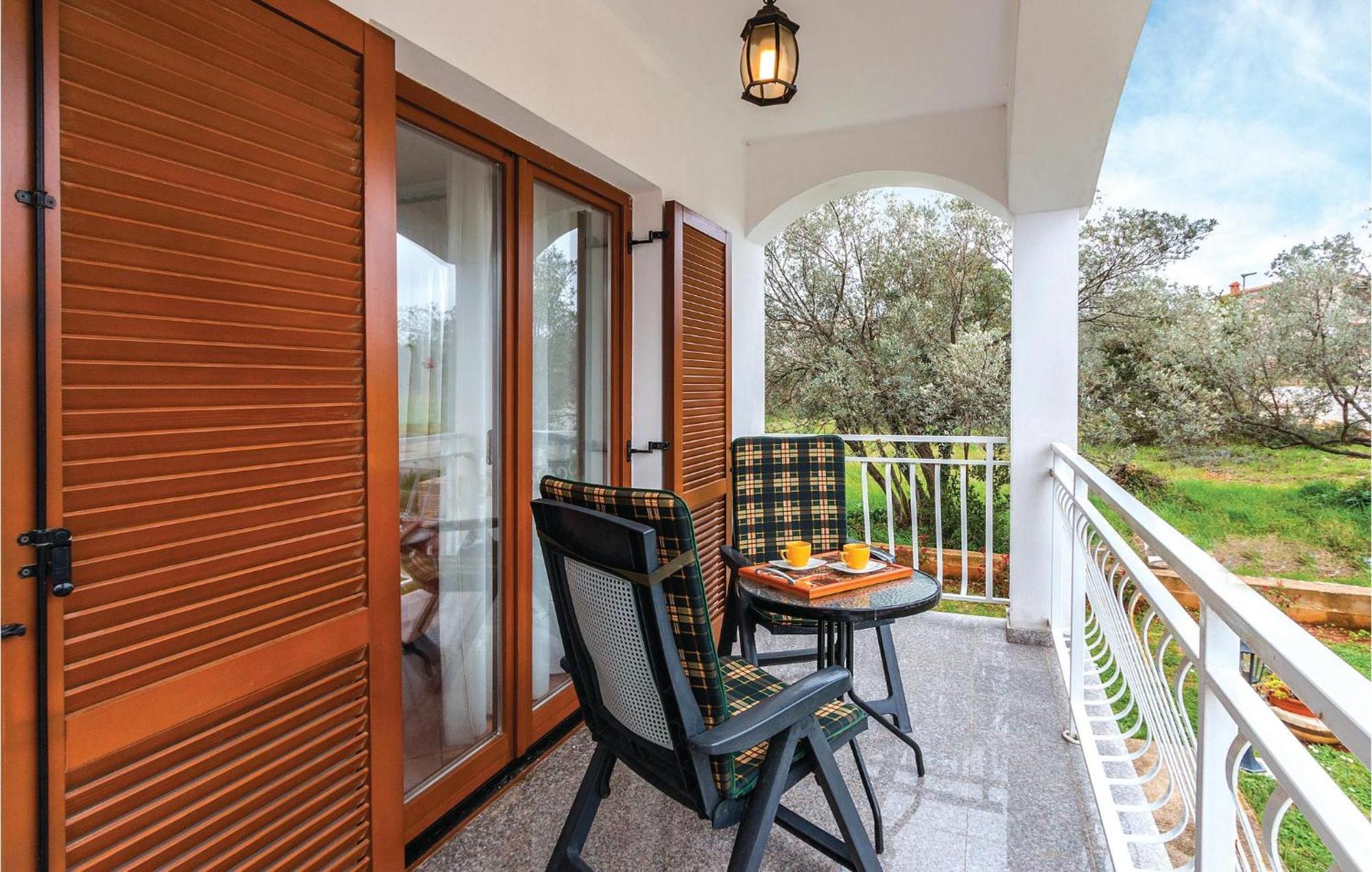 Gorgeous Apartment In Fazana With Wifi Exterior foto